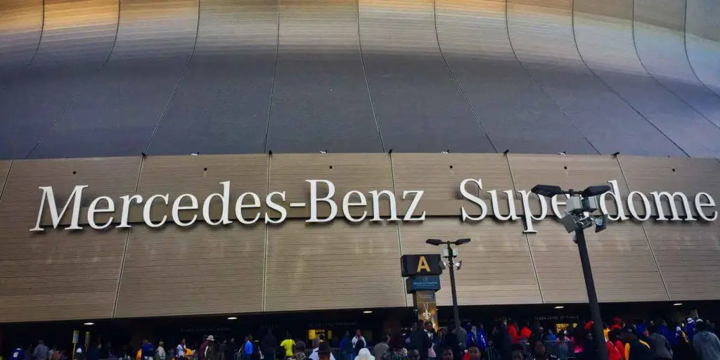 Closeup of the Mercedes-Benz Superdome sign in New Orleans.