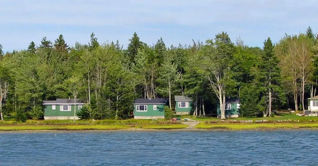 Photo of the Windward Cottages along Clark Cove in Bar Harbor, Maine.