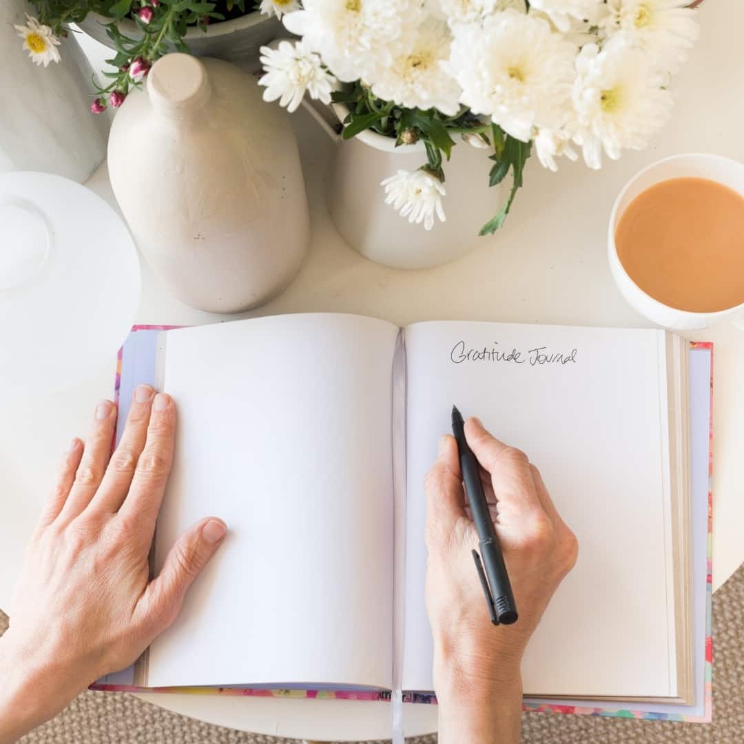 8 Best Journals for Manifesting the Life You Desire Frost + Sun