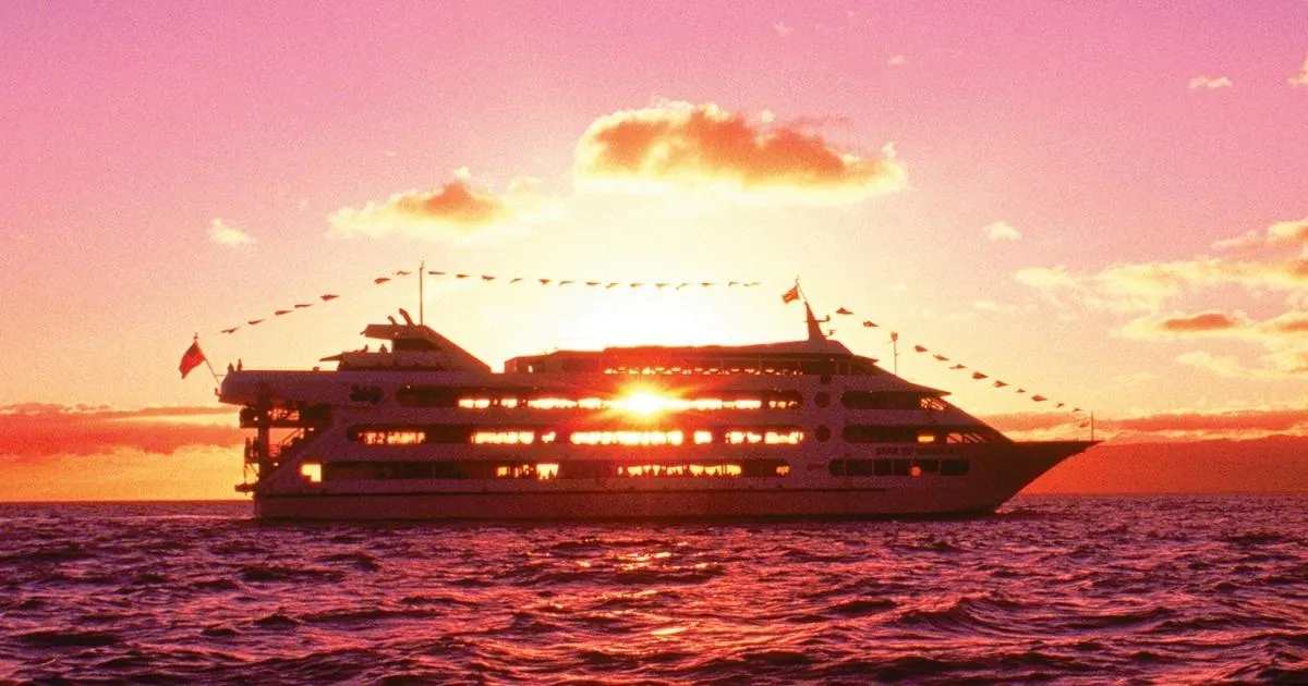 Photo of the Star of Honolulu boat during sunset.
