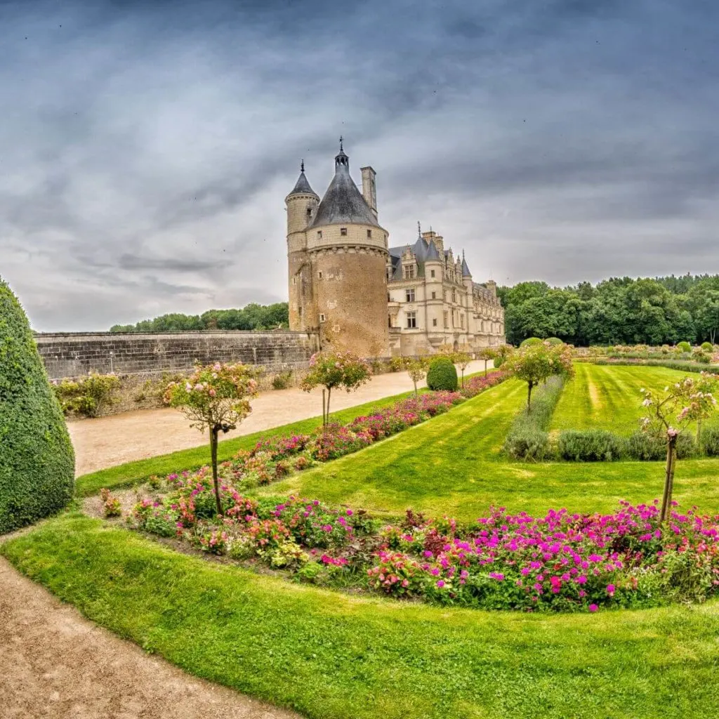 Photo of Château de Chenonceau in the Loire Valley of France.