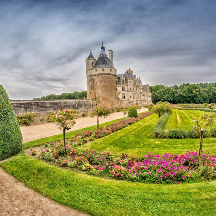 Photo of Château de Chenonceau in the Loire Valley of France.