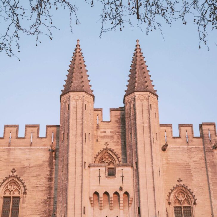 Closeup photo of the Palais des Papes in Avignon, France.