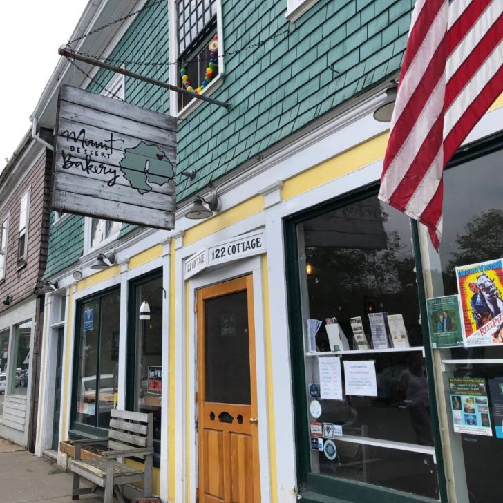 Photo of the shop front for Mount Dessert Bakery in Bar Harbor.